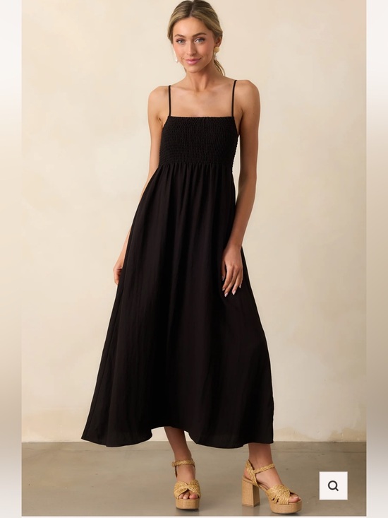 Z Supply Dresses & Skirts - Z Supply Black Smocked Waist Midi Dress